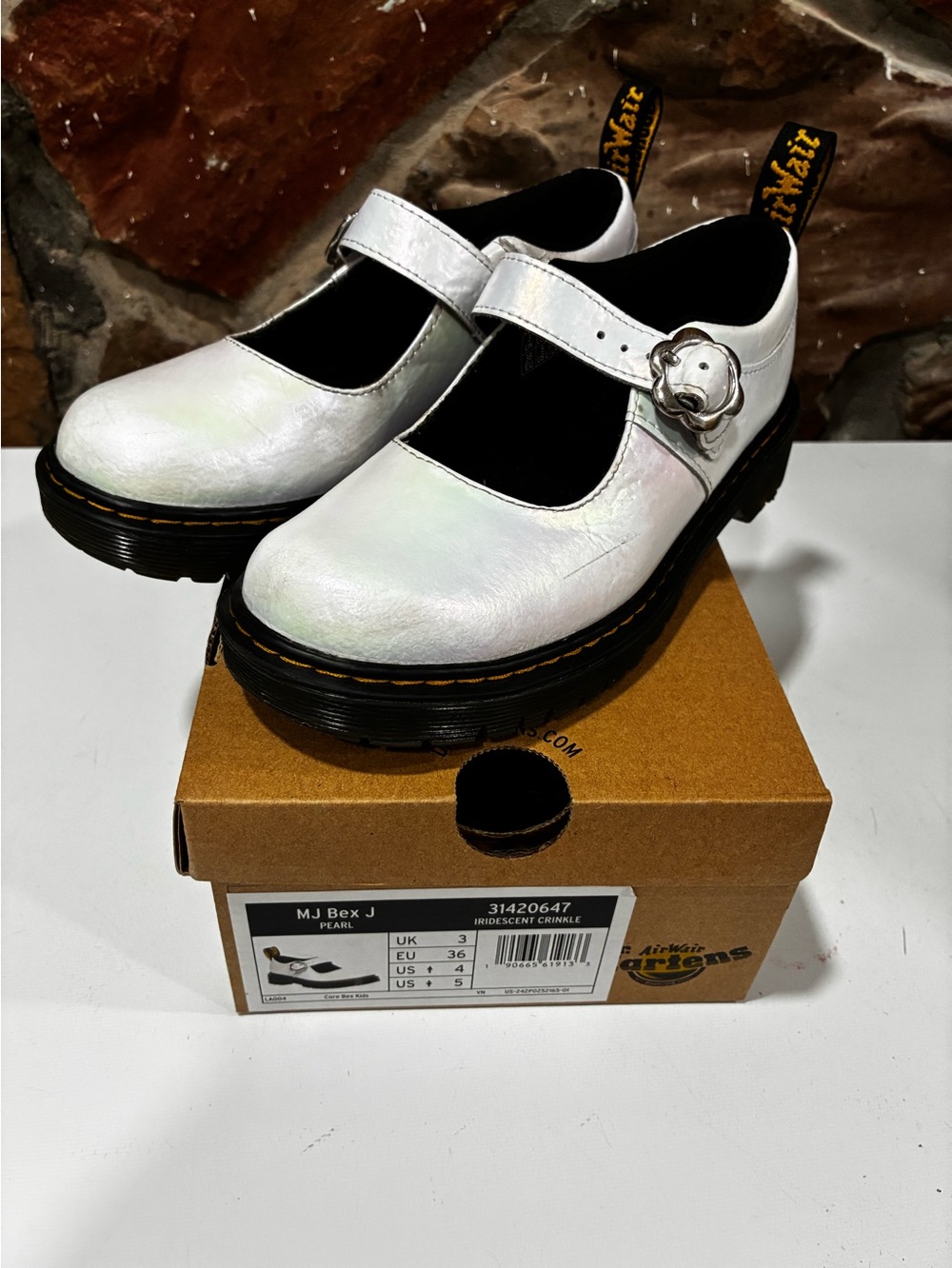Dr. Martens Mary Jane Bex Pearl